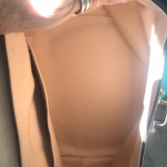 Louis Vuitton Clapton backpack - Picture 8 of 15